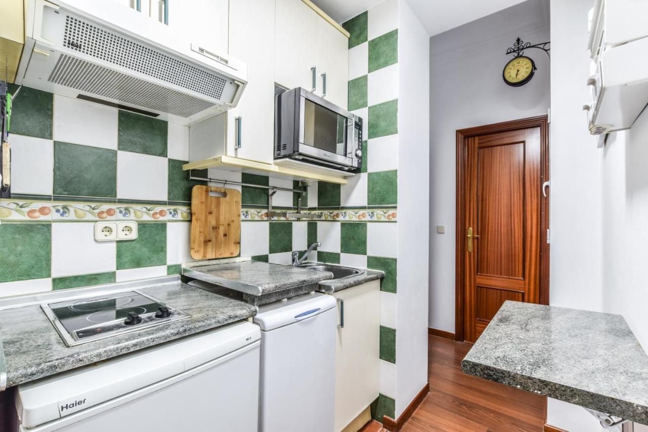 Apartamento Puente De Segovia Apartment Madrid Exterior foto