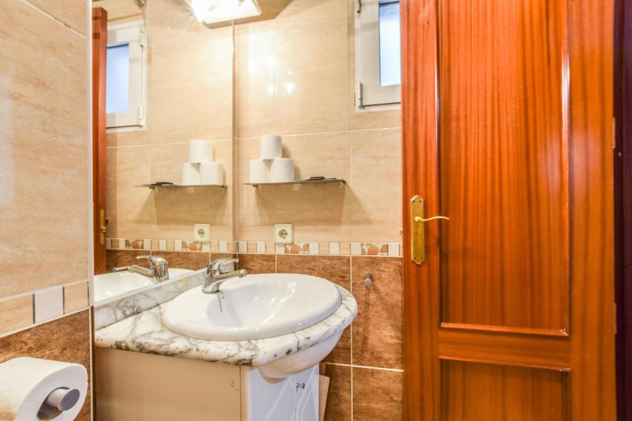 Apartamento Puente De Segovia Apartment Madrid Exterior foto